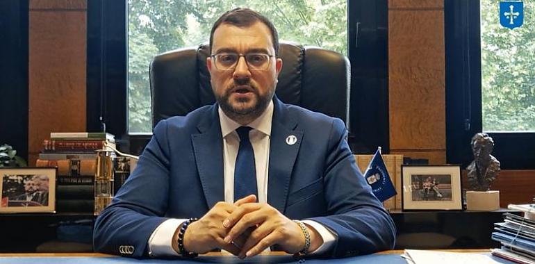Barbón apela al consenso para blindar una educación pública de calidad en Asturias tras la dimisión de Lydia Espina