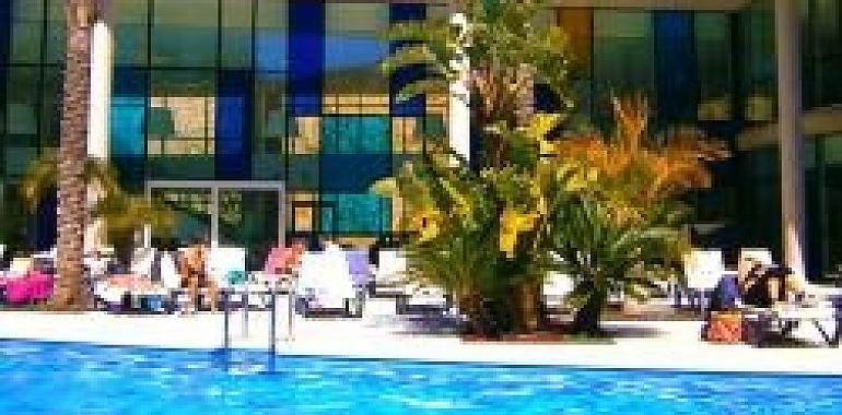 Verano inolvidable en Peñíscola: playas, castillos y relax en el Ágora Spa & Resort
