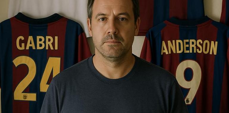  Hasta 2.000 € por una camiseta usada: el boom del coleccionismo futbolero dispara el valor del vintage de LaLiga