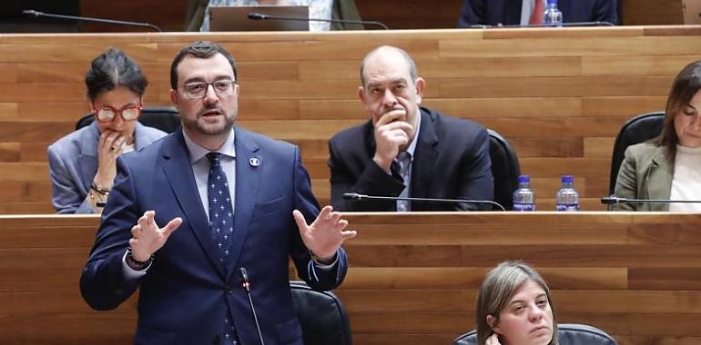  Barbón proclama el mayor pacto educativo de la democracia asturiana: más docentes, menos burocracia y un plan plurianual de inversión