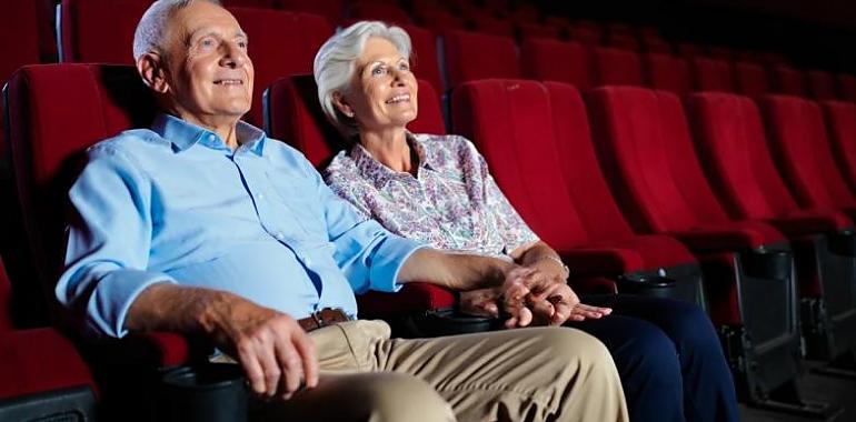 Cine por 2 euros todo el año para mayores de 65: arranca en Asturias la tercera edición del programa Cine Sénior