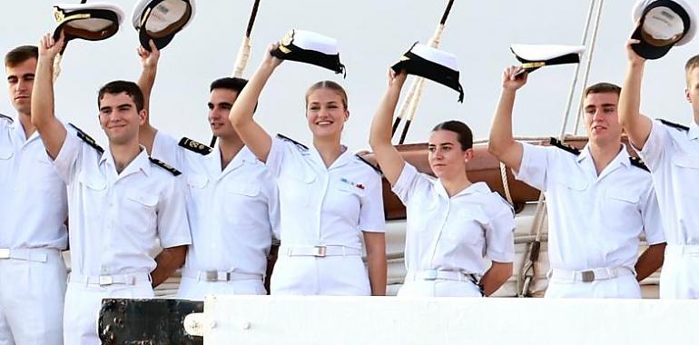 Gijón vive un fin de semana histórico con la Princesa Leonor y el buque Juan Sebastián de Elcano: emoción, visitas y ciudad volcada al mar