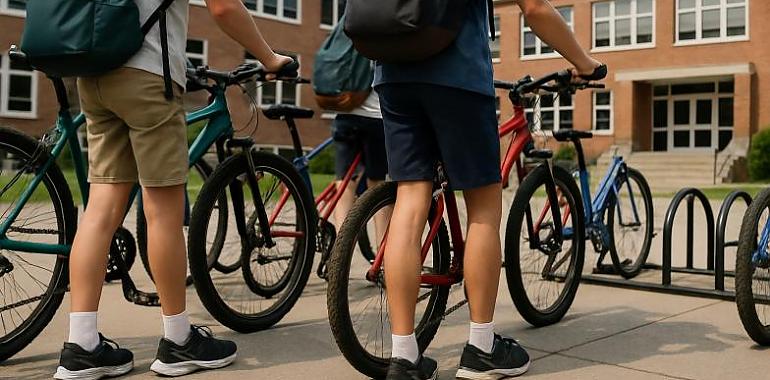 El gobierno asturiano lanza bicicolef, el proyecto que quiere convertir la bicicleta en el primer vehículo de 2.000 escolares