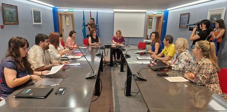 Acuerdo histórico en el ERA: más empleo estable, mejores condiciones y cuidados de calidad para los mayores asturianos