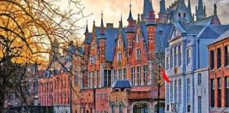 Brujas, la joya medieval de Europa, te espera este agosto: 3 noches en el Hotel T Putje desde solo 323 €