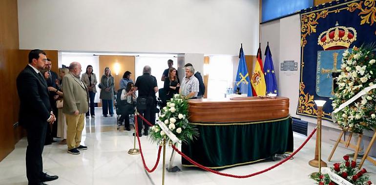 Asturias despide a Antonio Trevín, referente del asturianismo y la política municipalista: “Supo guiarnos en tiempos difíciles”