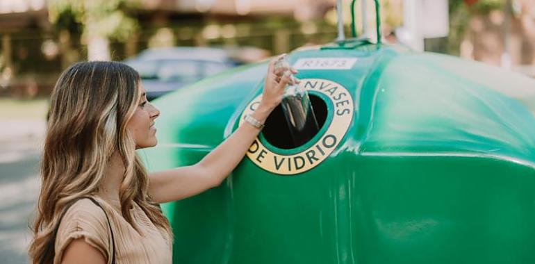 ¿Verano sin reciclaje Asturias se relaja más que otras comunidades y Cogersa lanza la alerta