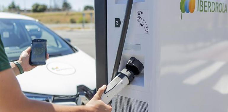 Alimerka e Iberdrola impulsan la mayor red de recarga eléctrica en supermercados del norte de España