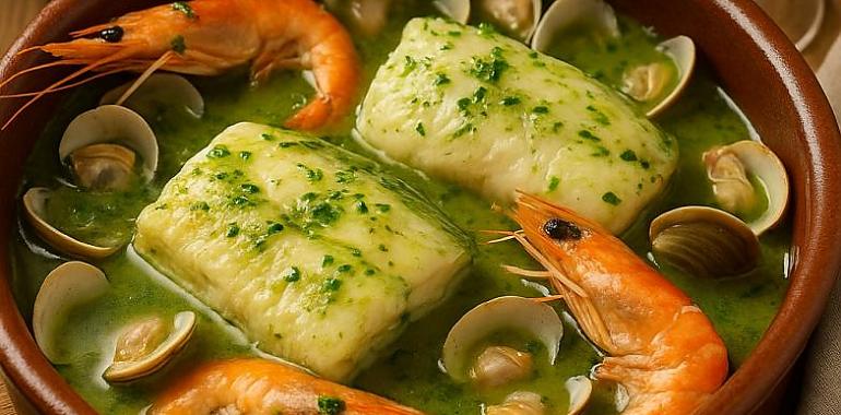 Recetas de una abuela asturiana: Merluza en salsa verde con un toque de la tierrina (veréis cómo se vos pon la boca a bailar gaites nada más oler la tartera)