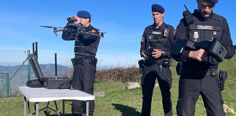 La Policía Nacional despliega un operativo de seguridad sin precedentes para “La Vuelta 2025” en Asturias