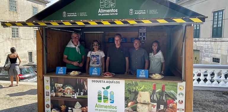 Más de 10.000 personas llenan Castropol en la primera edición de “El Pueblo”, el festival que reivindica la vida rural
