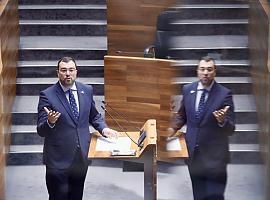 Barbón promete matrícula universitaria gratuita en todos los cursos y anuncia nuevas rebajas fiscales para las familias asturianas