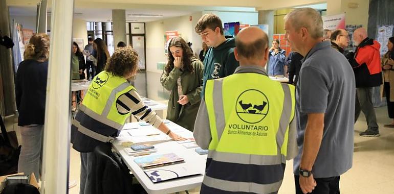 La Universidad de Oviedo convierte la Semana del Voluntariado en una gran cita solidaria con 40 entidades sociales
