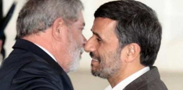 Ahmadineyad ofrece a Lula la ayuda medica de Irán