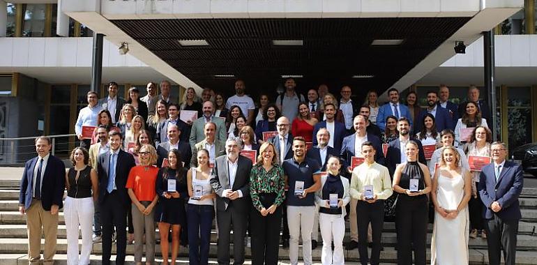 El Consejo Superior de Deportes distingue a la Universidad de Oviedo por su apoyo a los deportistas de alto nivel