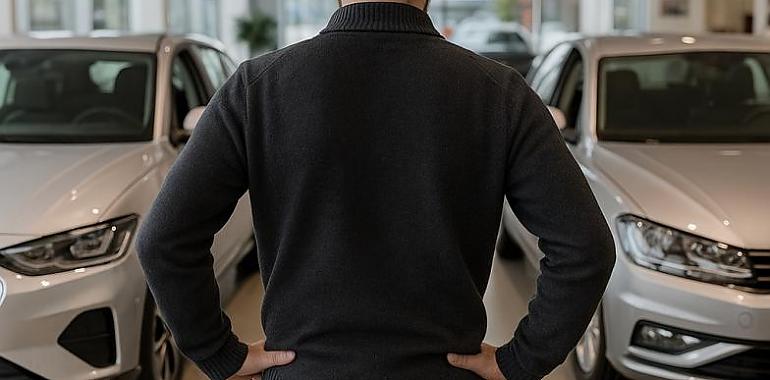 “¿Gasolina o eléctrico” La gran duda que divide a los conductores asturianos tiene ya una respuesta clara