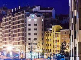 Escápate a Oviedo desde Madrid: Vuelo directo + Hotel 4★ con desayuno por solo 195€