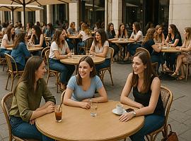 Mesas llenas de ellas, sillas vacías de ellos: radiografía de la cita en 2025