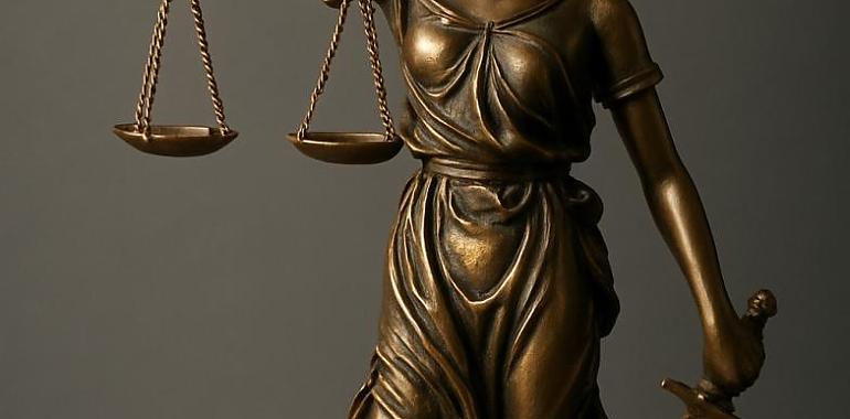 Un vídeo grabado a escondidas da la vuelta al “caso del Carmen”: absueltos los cuatro portugueses acusados de violación grupal en Gijón