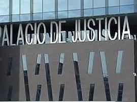 Condenado a dos años de prisión un joven acusado de besar y hacer un chupetón a una menor de 14 años en Gijón
