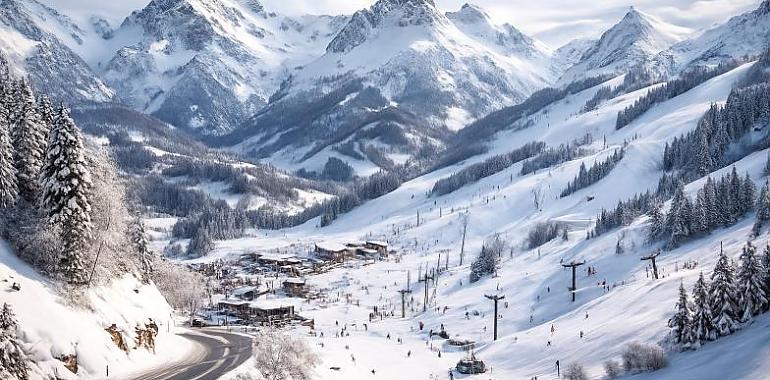 Asturias se prepara para la primera gran nevada del puente: hasta 30 cm en la Cordillera Cantábrica y estaciones en alerta para abrir temporada