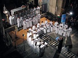 La Escolanía San Salvador pone voz a la Navidad en Oviedo con un concierto muy especial en San Isidoro el Real