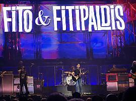 Gijón se rinde a Fito & Fitipaldis: un Palacio de Deportes en comunión total