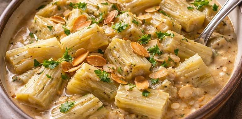 Recetas de una abuela asturiana: Cardu con salsa d’almendres (aprendida en Pamplona y traída pa Asturias con amor)