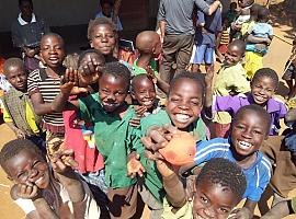 Asturias abre 25 becas para que jóvenes cooperantes participen en proyectos solidarios en doce países