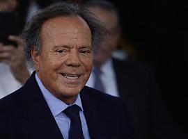 Las acusaciones contra Julio Iglesias: relatos de abuso, control y aislamiento en una investigación internacional