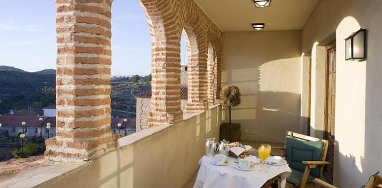 Dormir en un convento del siglo XV por 231 euros: escapada al Parador de Plasencia (2 noches)