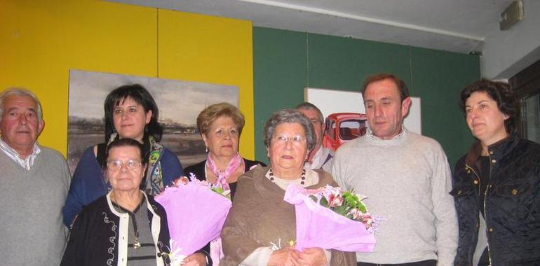 Homenaje a los mayores en Nueva
