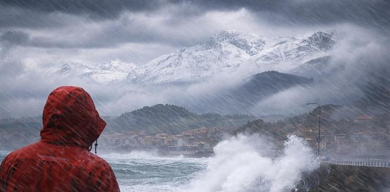 Semana de tiempo revuelto en España: lluvias intensas, nieve y viento fuerte, con especial incidencia en Asturias