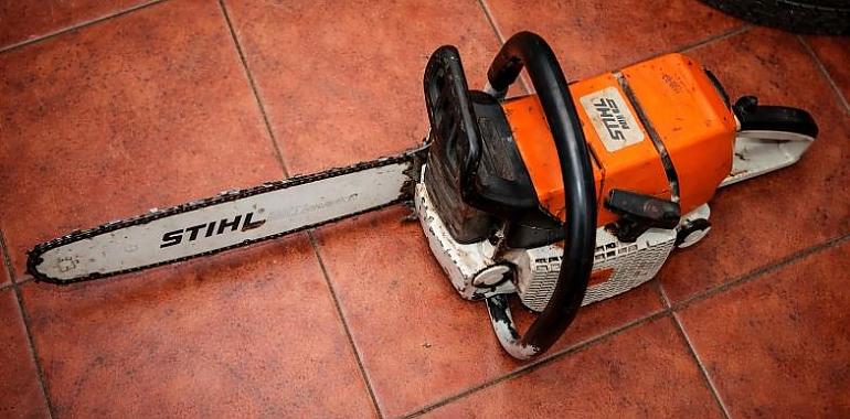 “Te voy a trocear”: el ataque con motosierra que casi acaba en tragedia en un pueblo de Asturias