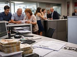 Catorce años de engaño en la banca asturiana: condenado el director que movió tres millones en la sombra