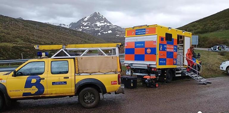 La montaña se traga a uno de los suyos: angustia máxima en San Isidro por la desaparición de Ramón, el rescatador que ahora necesita ser rescatado