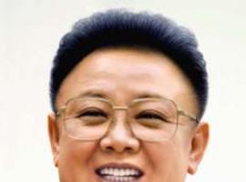 Ejercito y pueblo de Corea juran apoyar la direccion de Kim Jong Un
