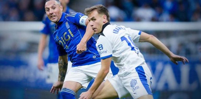 El Real Oviedo cayó por 0-1 ante el Deportivo Alavés