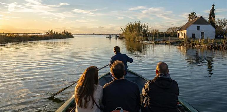La Albufera de Valencia en barca: el paseo de 5 euros que convierte una escapada en un recuerdo inolvidable