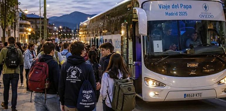 Asturias mira al Papa: jóvenes, familias y peregrinos viajan a Madrid en pleno regreso de la espiritualidad