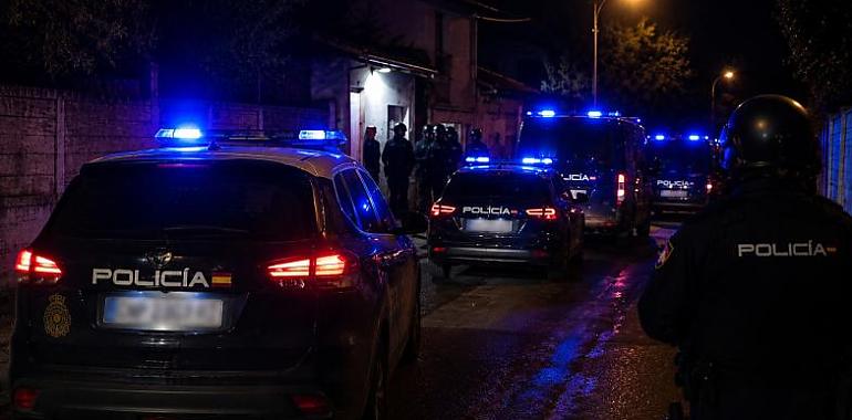Operación en Siero: detienen al padre de la niña sustraída en Oviedo, pero la menor y su madre siguen desaparecidas
