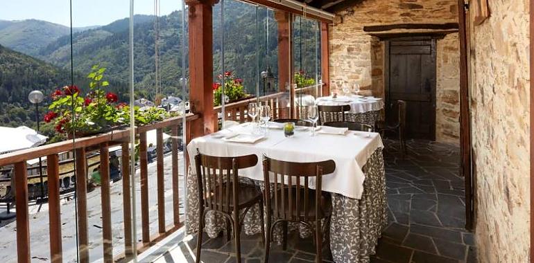 El pueblo asturiano que enseñó a España a dormir en una aldea: así inventó Taramundi el turismo rural