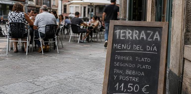 Bruselas pone en peligro el café, el menú del día y la sidra: la hostelería asturiana se revuelve contra el IVA del 21%