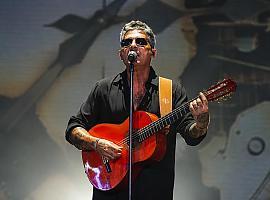 Alejandro Sanz convierte Gijón en un coro gigante: 11.000 voces para una noche de regreso, emoción y canciones eternas
