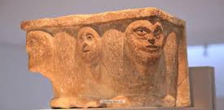 Asturias estudia incorporar al patrimonio público el Tabularium Artis Asturiensis, uno de sus grandes tesoros documentales y artísticos