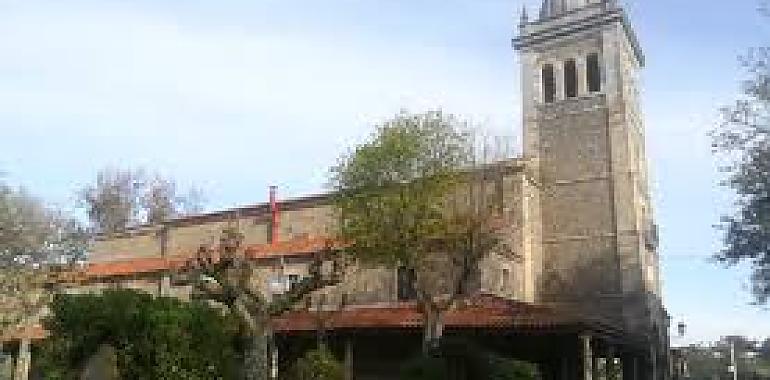 Un móvil, una discusión en Santa María de Luanco y una condena no firme al párroco por lesiones a una vecina