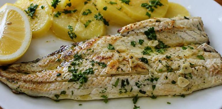 Recetas de una abuela asturiana: Lubina a la plancha (sencilla, fina y ensin pegase a la sartén)