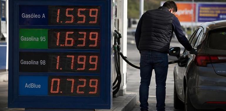 El combustible vuelve a subir desde julio: cuánto nos costará llenar el depósito y por qué puede empujar la inflación este verano