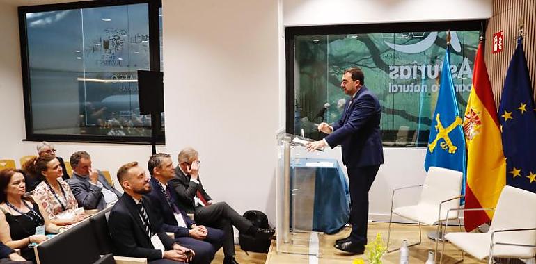 Asturias quiere subirse al viento del mar: Barbón reivindica al Principado como potencia industrial de la eólica offshore