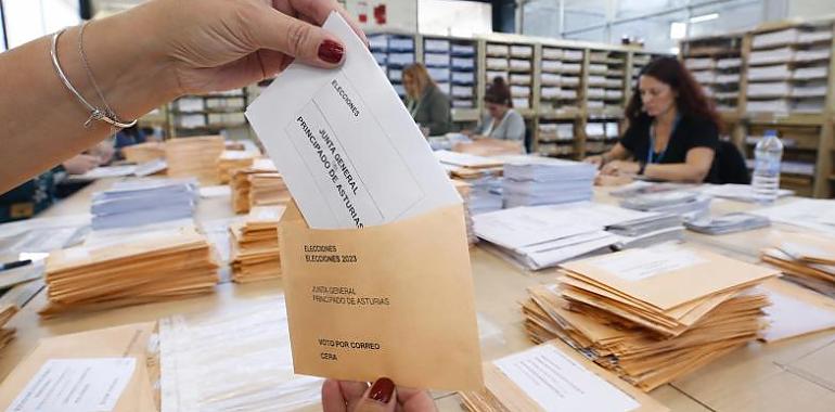 La «otra Asturias» rompe todos los récords: uno de cada siete electores vive ya fuera de España